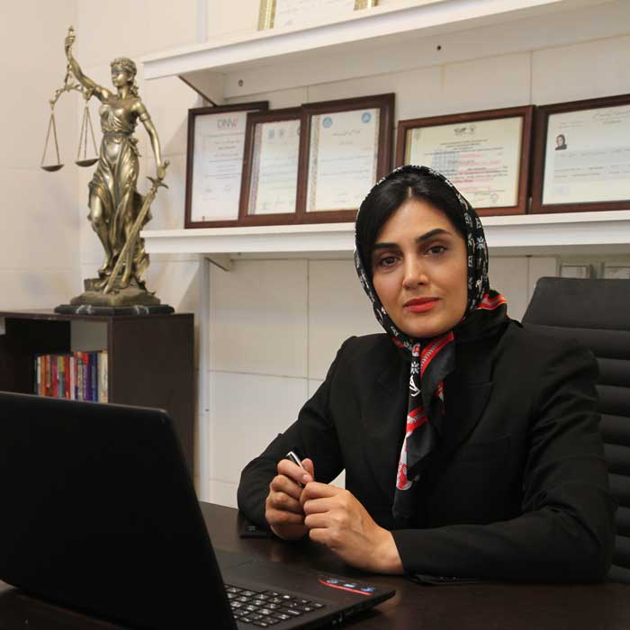 Dr Shila Shyezade